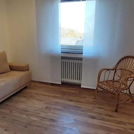 Apartment Helle Ferienwohnung Mit Garten Und Terrasse, Direkt Am Waldrand Gelegen
