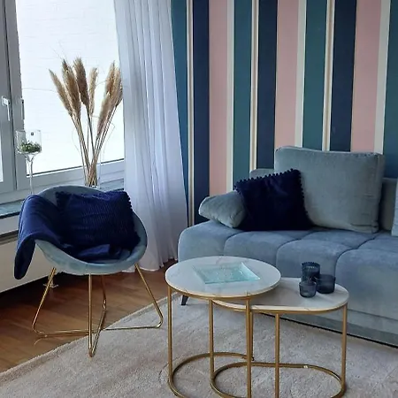 Helle Ferienwohnung Mit Garten Und Terrasse, Direkt Am Waldrand Gelegen Apartment Herzogenrath