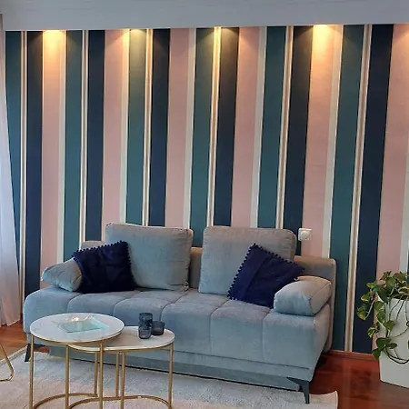 Apartment Helle Ferienwohnung Mit Garten Und Terrasse, Direkt Am Waldrand Gelegen Herzogenrath
