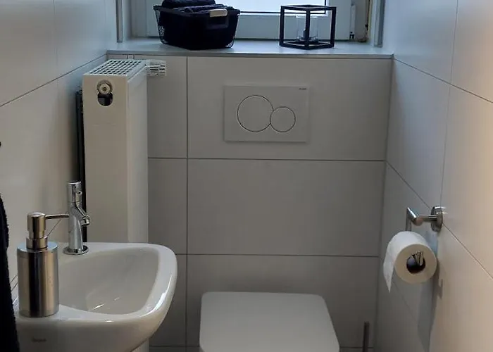 Helle Mit Garten Und Terrasse, Direkt Am Waldrand Gelegen Lejlighed